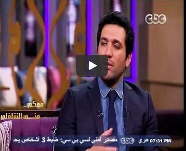 بالفيديو: إعلامية تبكي بسبب حسن الرداد! ماذا قال لها؟