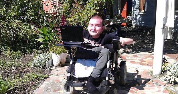 للمرّة الأولى- مهندس مشلول سيخضع لجراحة لتركيب رأسه على جسد جديد