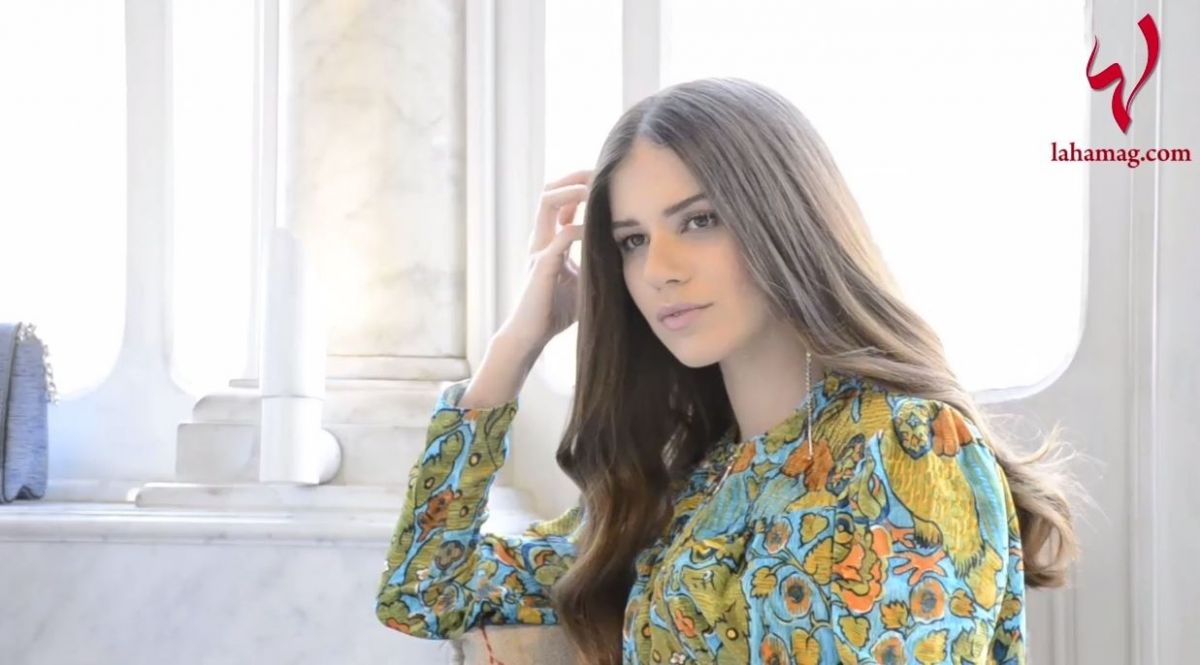 خاص لها، بالفيديو- لارا اسكندر عارضة أزياء ليوم واحد