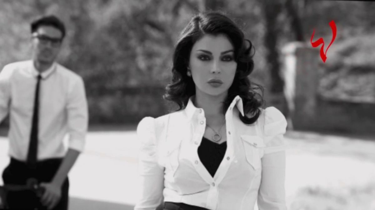 أخبار سارة: بيرين سات برعت بصمت... ماذا عن هيفاء وهبي؟