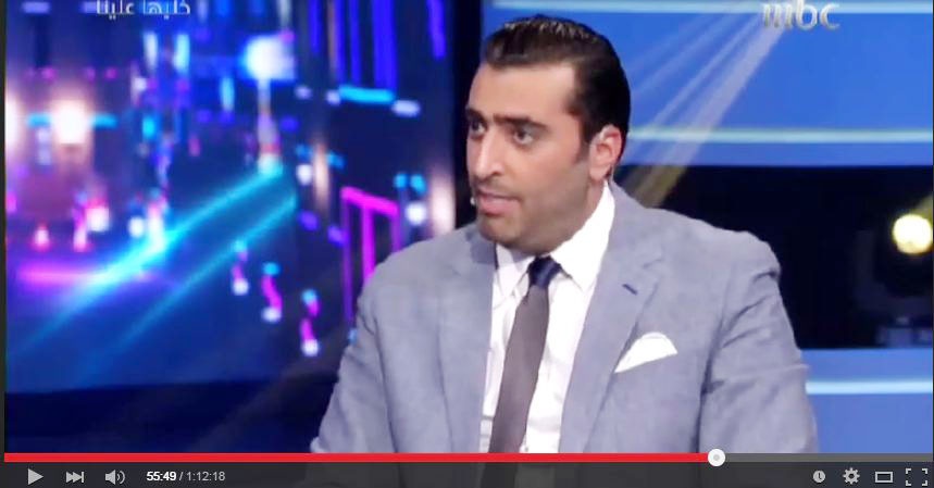 بالفيديو- شاهد باسم ياخور وهو يحلب المعزاة على الهواء... موقف لا يفوّت!