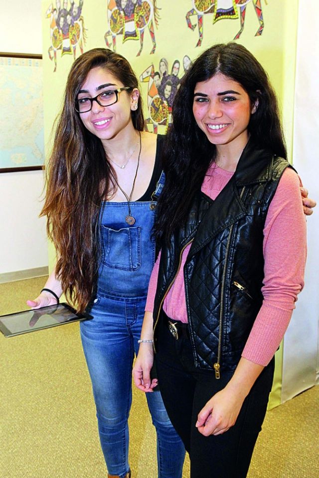 ميرا كعكاتي وتانا غانم