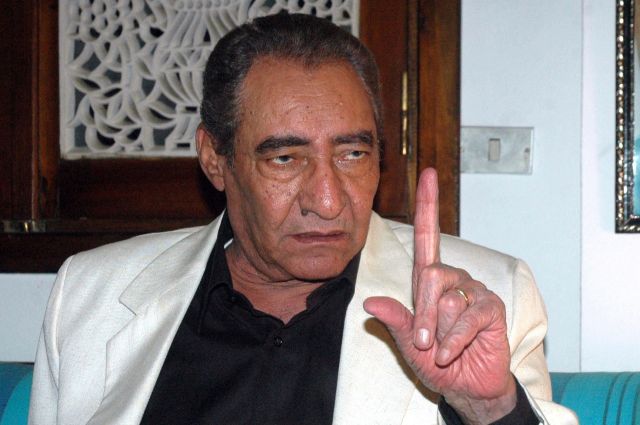 الأبنودي في خطر!