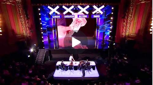 بالفيديو- شاهدوا ماذا فعل هذا الساحر حتى أبهر لجنة تحكيم Got Talent