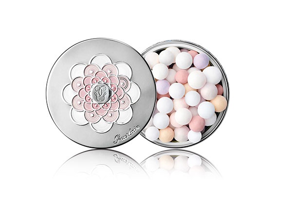 Guerlain Meteorites Light Revealing Pearls of Powder