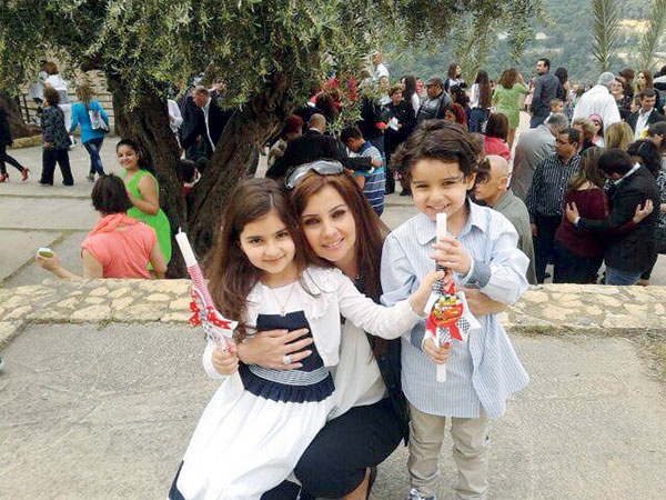 «يوميات أمٍّ عاملة» ندى اندراوس عزيز: حفرت الطريق إلى مهنتي ولا أعتقد أنني سأتركها يوماً