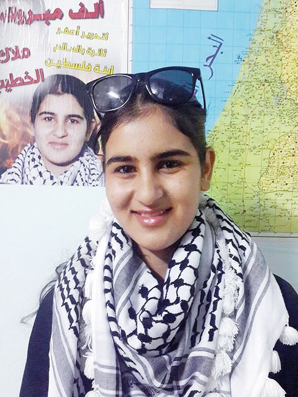 أصغر أسيرة محررة في العالم ملاك الخطيب: شعرت بالبرد في الزنزانة لكنني تحمّلت الأسر