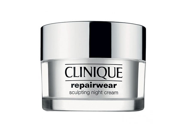 الرقم 8 مع CLINIQUE