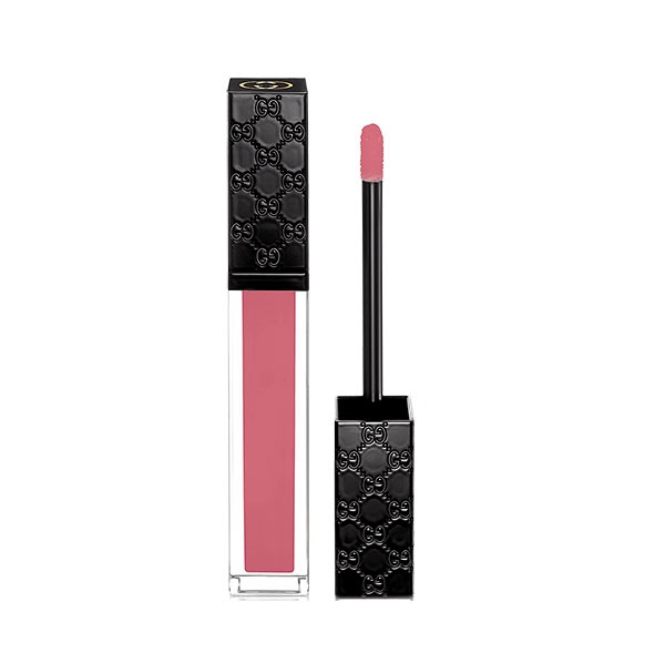 ماكياج Gucci 
لدى باريس غاليري في دبي مول