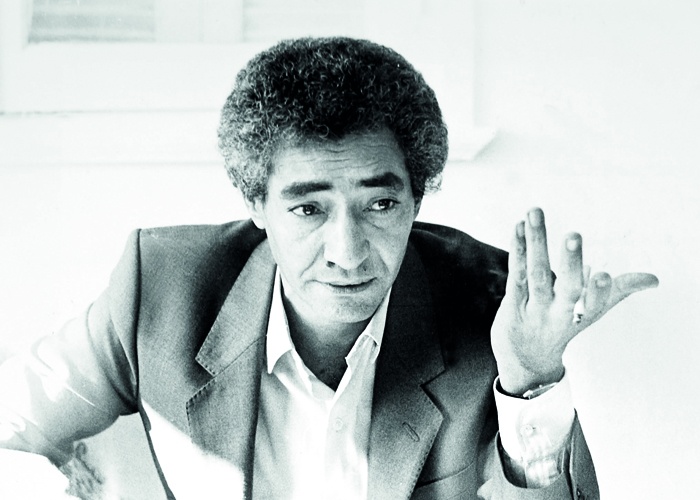 بعدما قاوم المرض لسنوات: رحل الأبنودي في «عز النهار»