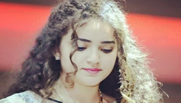 فيديو يتخطى المليون مشاهدة في يوم واحد لطفلة فلسطينية تغني! استمعوا إلى صوتها واحكموا