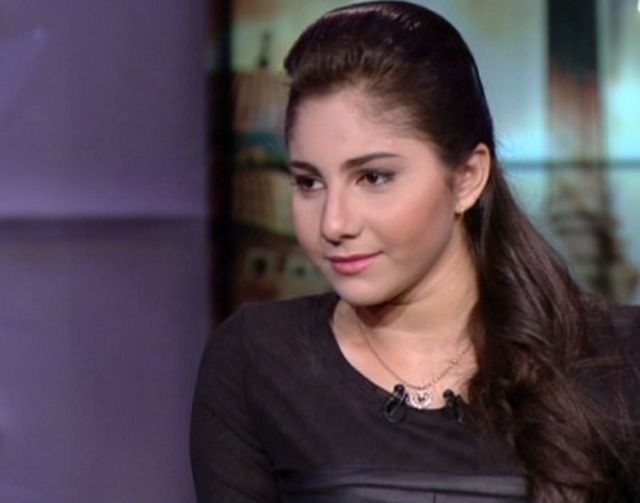 لماذا اعتذرت ياسمينا لأحمد حلمي؟