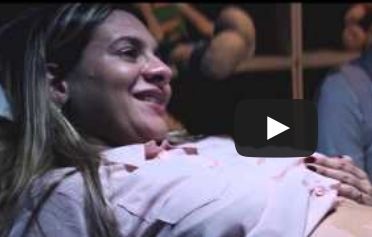 بالفيديو- أم عمياء 