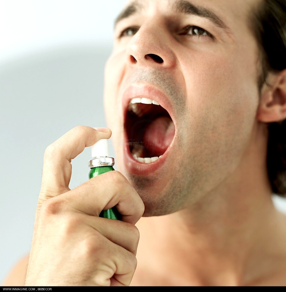 اتبع هذه الخطوات وتخلّص من رائحة الفم الكريهة