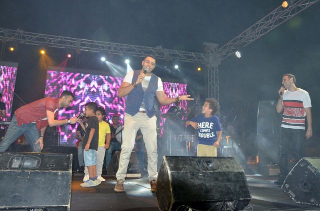 بالصور ما الذي أعلنه نجوم 