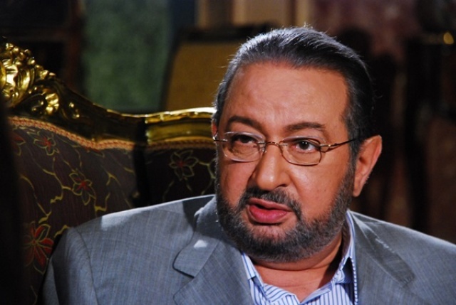 لأول مرة نور الشريف يرد على شائعة وفاته بنفسه فماذا قال؟