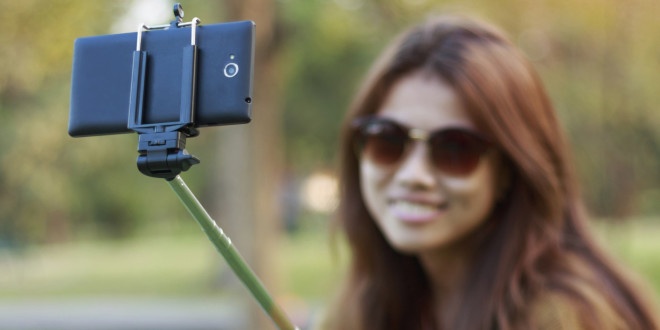 شابة تطلق النار على رأسها خلال التقاط “سيلفي”