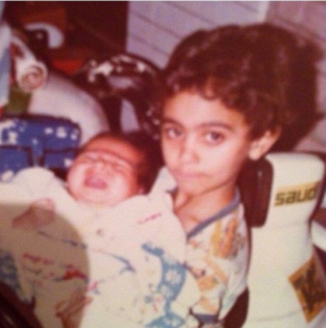 هذا الطفل أصبح أحد أهم نجوم الغناء الآن فمن هو؟