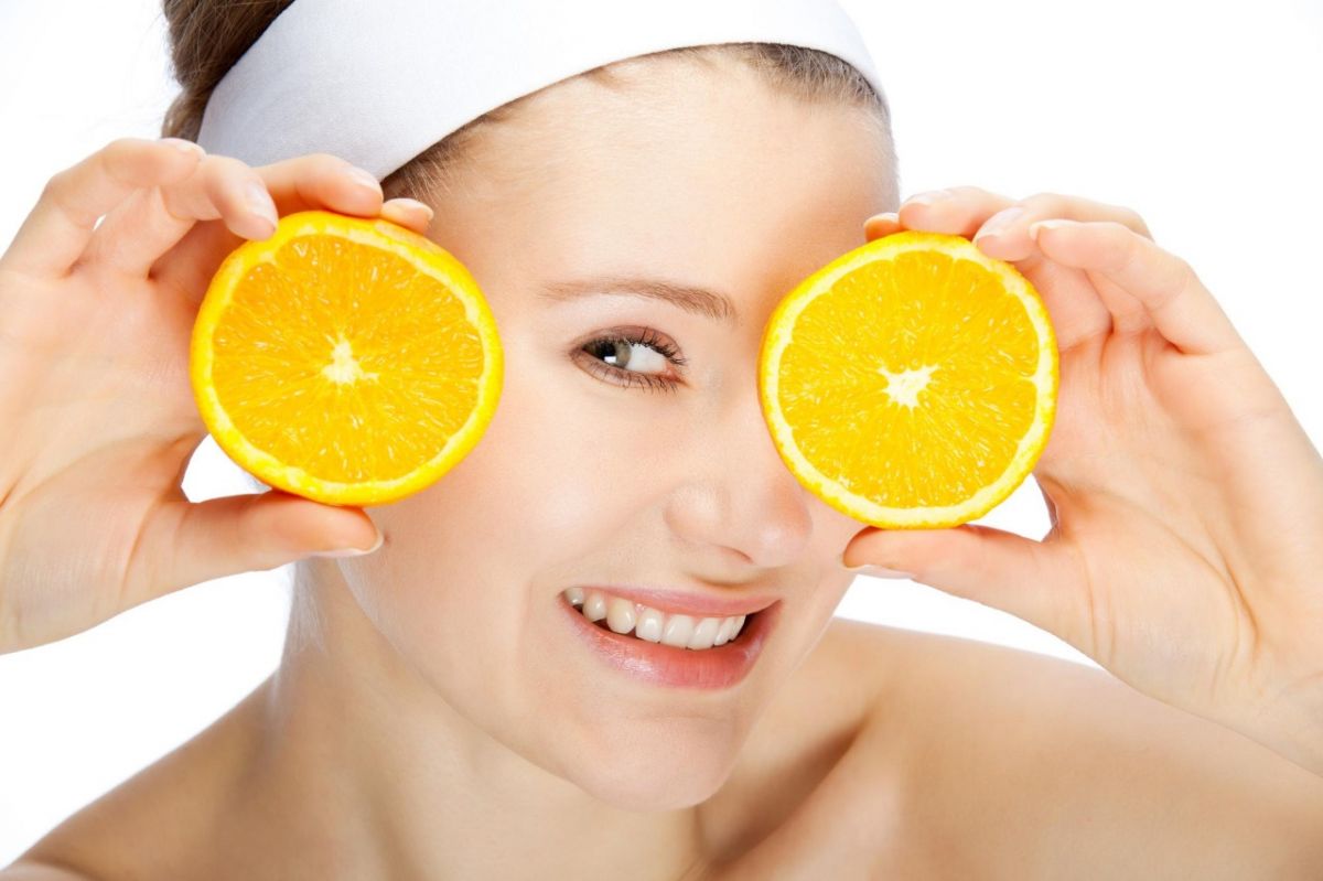 الحامض وماء الزهر لمقاومة التجاعيد... تعلّمي كيفية التحضير السهلة