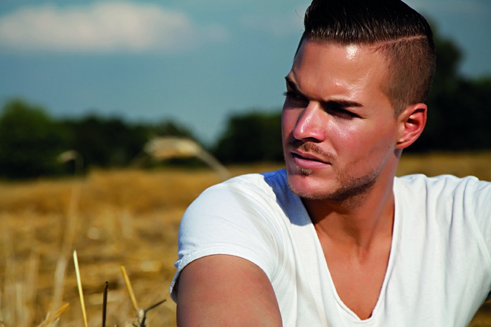 5 طرق للتخلص من لمعان بشرتك