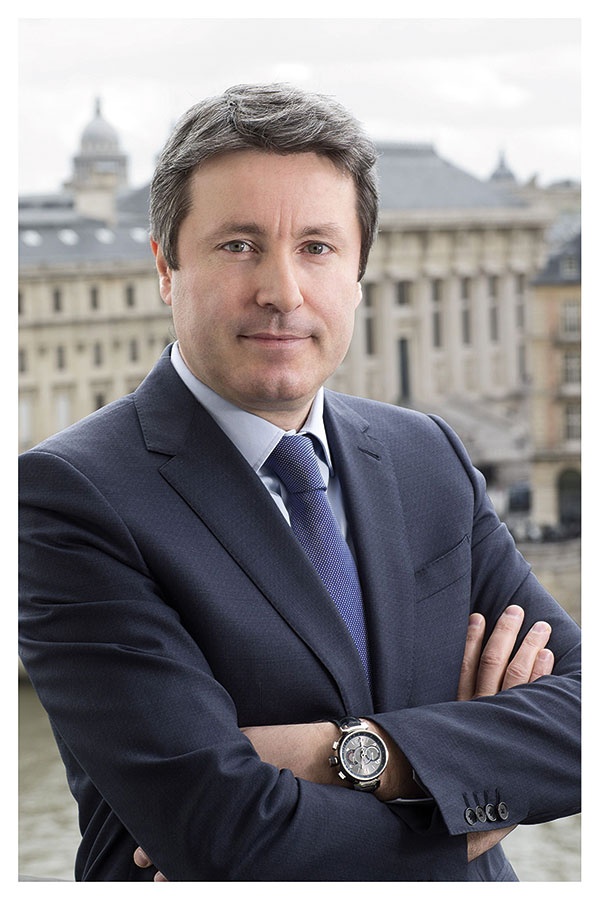 حمدي الشطّي
