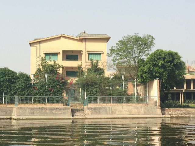 فيلا الممثل الراحل أحمد زكي