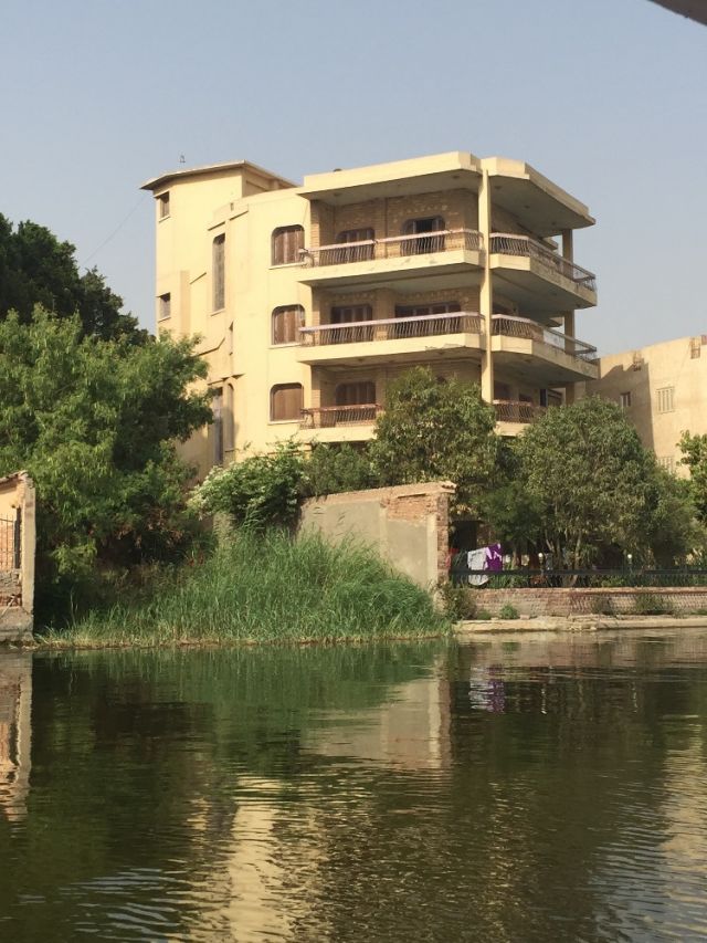 فيلا النجمة شريهان