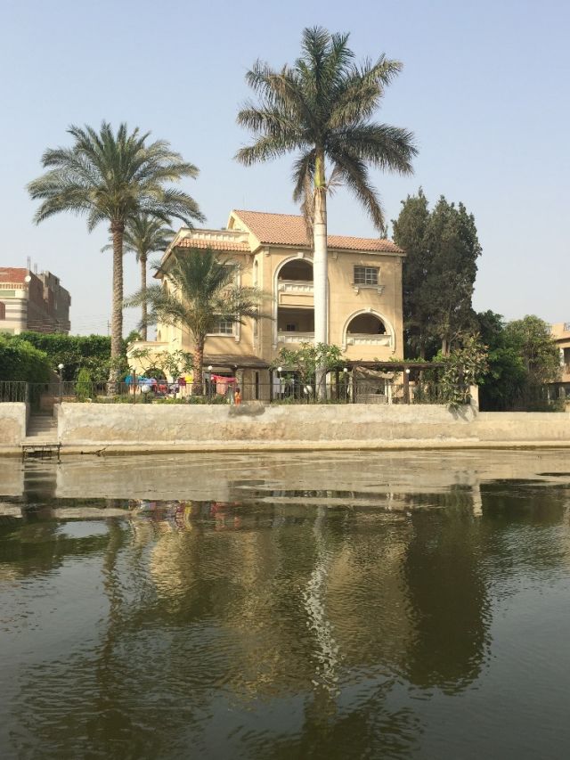 فيلا الممثلة ليلى علوي