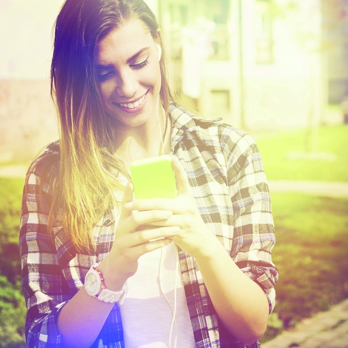 Upload & Share سلاح البنات الجديد!