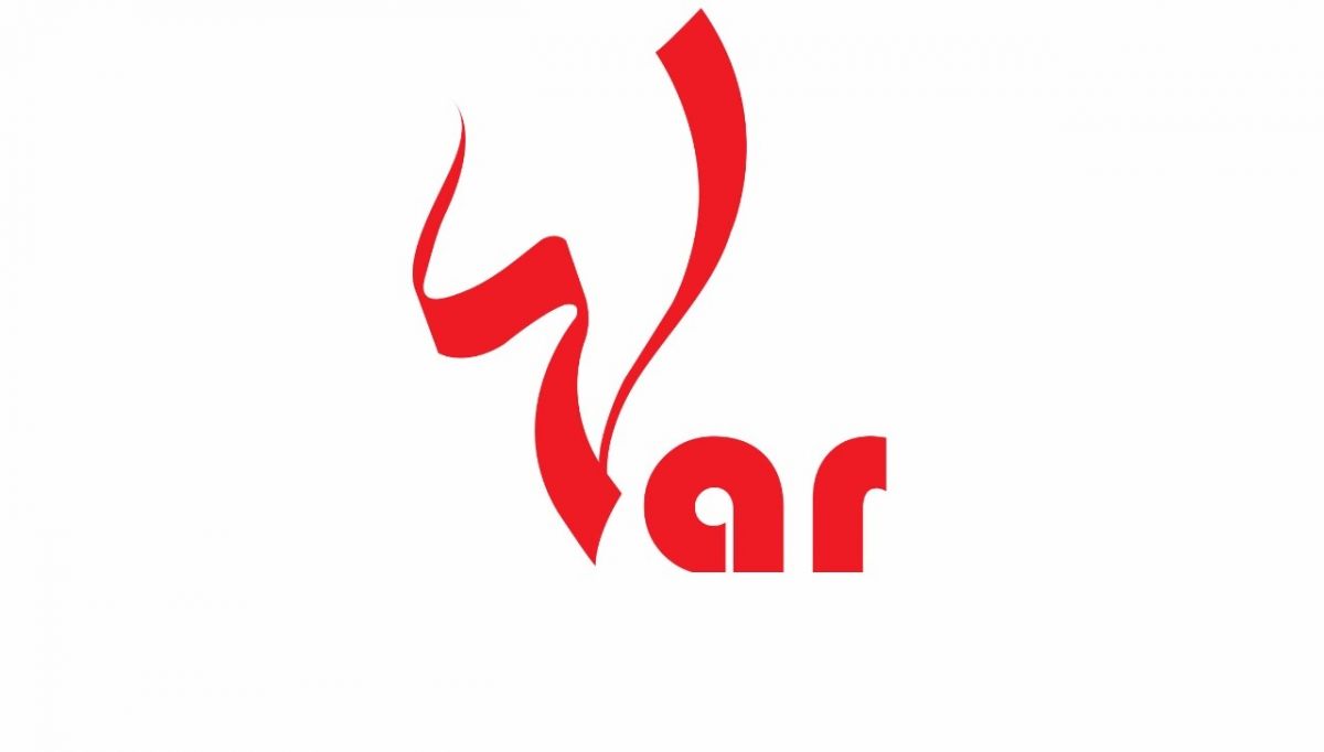 تجربة رائعة- وجّهي كاميرا جوّالك على هذا الشعار في المجلة وشاهدي ماذا سيحصل!