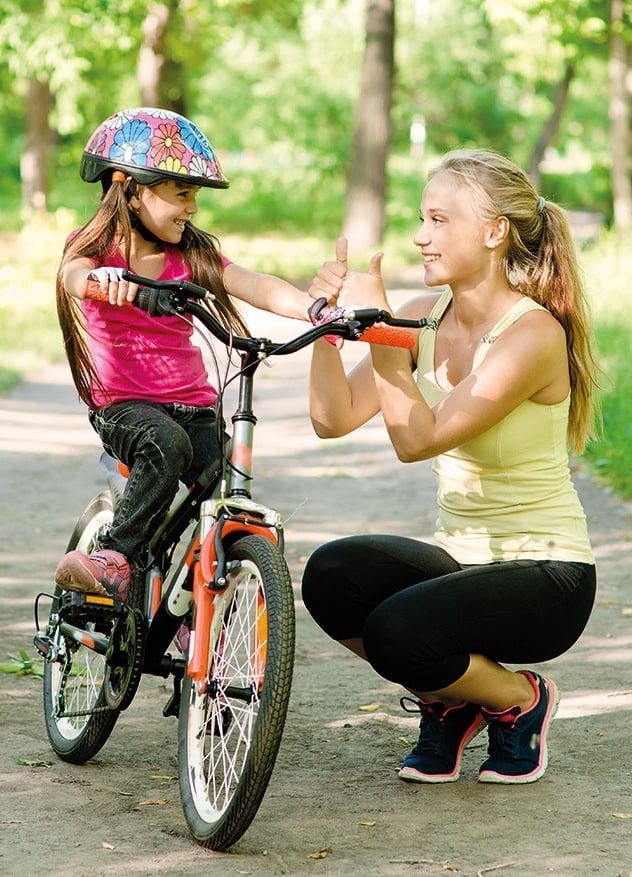 نعم الطفل يحتاج إلى المديح ولكن!