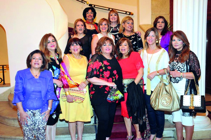 مهرجان حب للكاتبة منى رجب