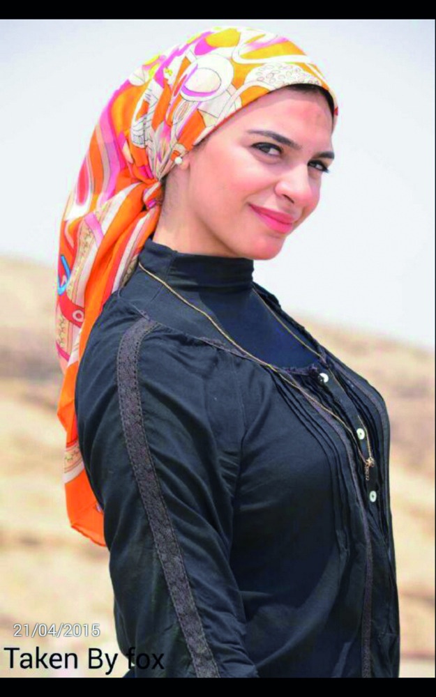 تعرب منار عن أمنيتها في تعميم ما قامت به، خاصة أنه يوفر الكثير في الوقت والمال، علاوة على المساهمة في تقليل الزحام في الشوارع، والتخلص من حالات التحرش في وسائل المواصلات