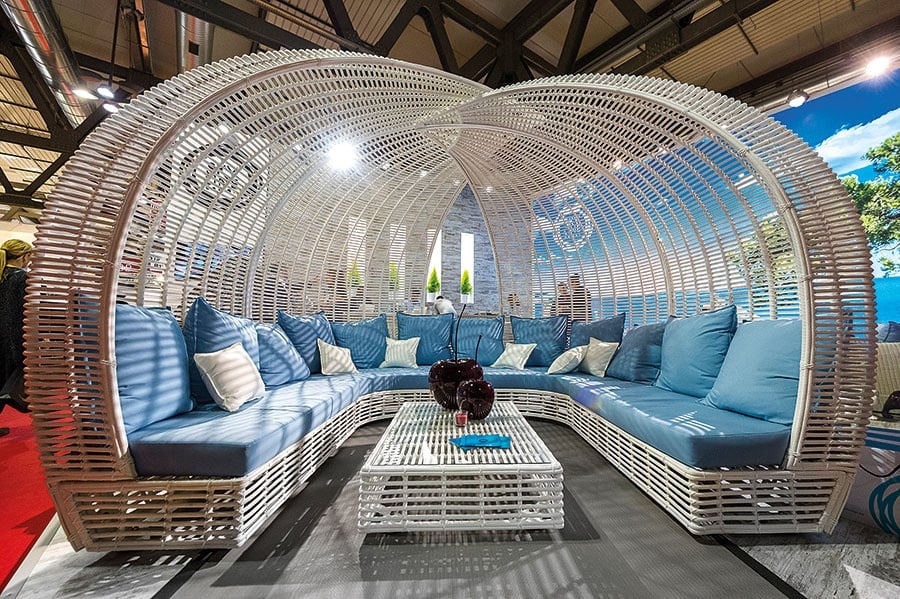 في «معرض ميلانو الدولي»: مديح للضوء... على ضوء الحدث!