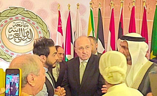 ما اللقب الذي منحته جامعة الدول العربية لتامر حسني؟