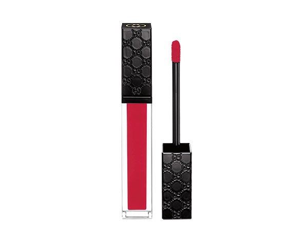 أحمر رمّاني Gucci Lip Vibrant Demi Glaze  Lip Lacquer no.160 in Iconic Red  
