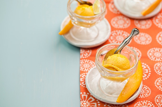 بوظة في رمضان؟ طريقة سهلة لتحضير بوظة المانغو واللايم