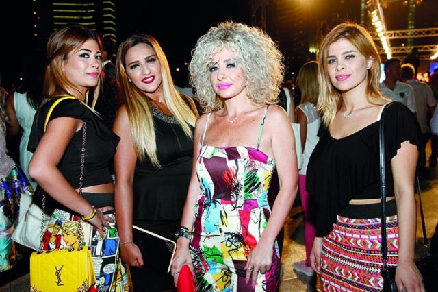 رانيا وديانا عجينة ورانيا خداش ومروة محمود