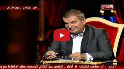 بالفيديو- شعبان عبد الرحيم يبكي زوجته على الهواء في 