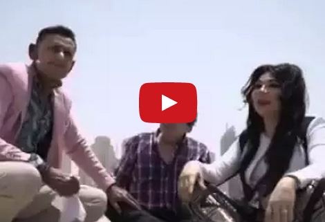 بالفيديو- ننشر لكم لقطات لم تعرض على الهواء من حلقات رامز واكل الجو... هذا أقسى رد