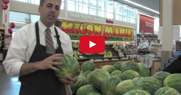 فيديو- الطريقة الصحيحة لشراء بطيخة حمراء لذيذة، اتبعوا هذه الخطوات الثلاث