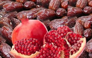 كوكتيل التمر والرمان يقيكم من تصلب الشرايين والنوبات القلبية