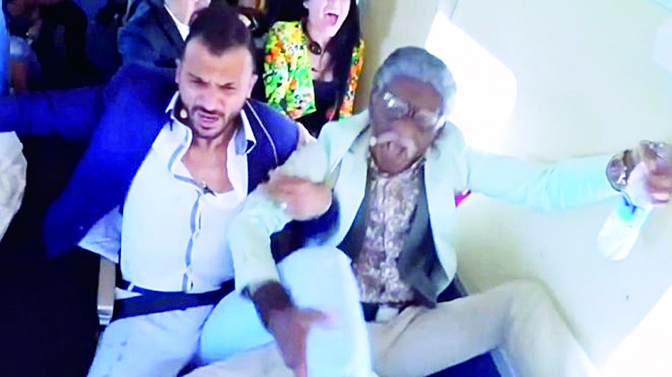 هوجة برامج مقالب واتهامات تحاصرها بخداع المشاهدين