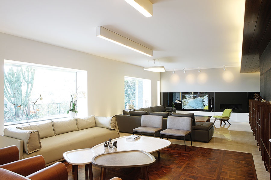 رقيّ ونقاء يغلّفان تصميماً عصرياً