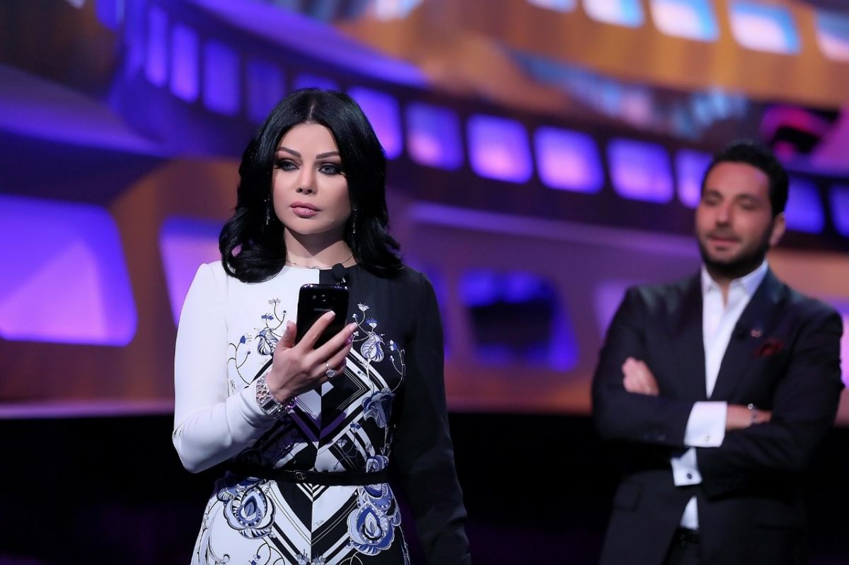 ماذا قالت هيفاء وهبي عن خوف الممثلات منها؟ ومتى ستكتشف من سرقها؟