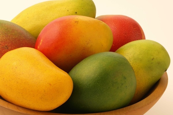 بالفيديو- طريقة مميزة وبسيطة لتقديم المانغا في رمضان.. تعرّفي اليها