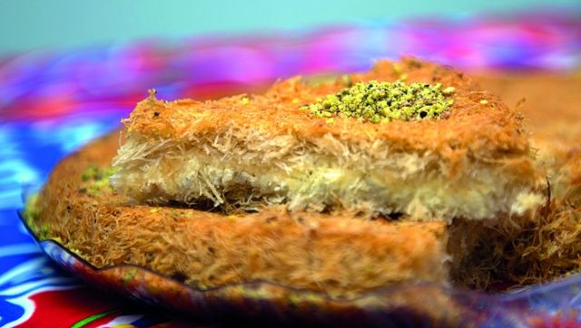 كنافة بالقشطة