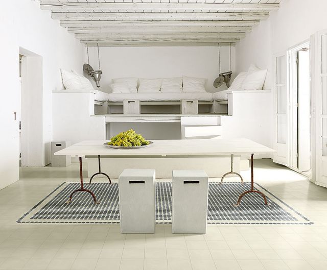 صياغة كلاسيكية حديثة لبلاط الأرضيات والجدران بألوان باردة زاهية