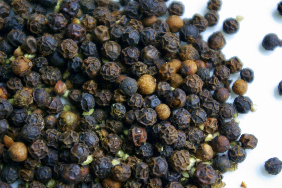 مشكلة كبيرة في السيارة يمكنكم إصلاحها بالفلفل الأسود!! هذه ليست مزحة