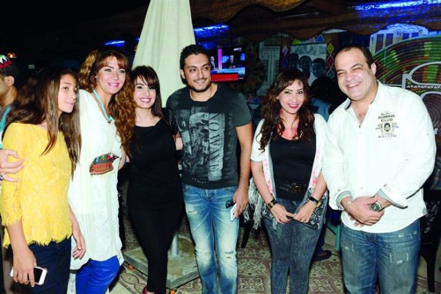 أمل رزق مع المدعوين